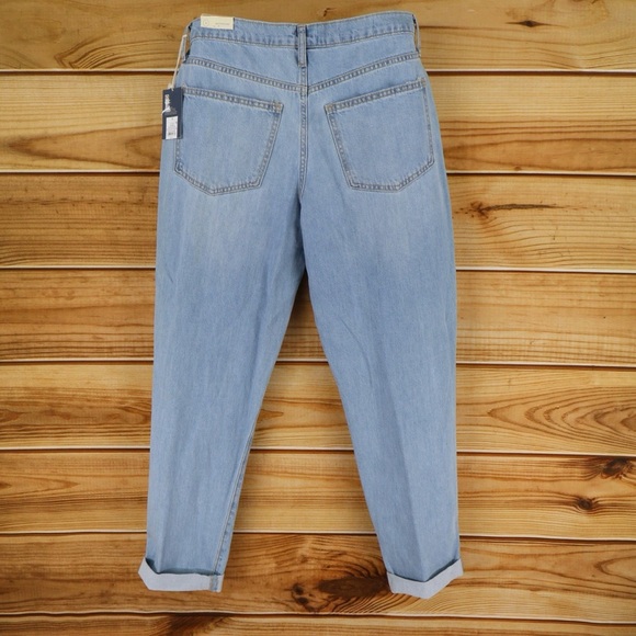 Universal Thread Light Wash Boyfriend Jeans With Cuff - NWT - 17R (Fits 14/16) - Picture 5 of 11